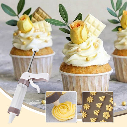 Krémes keretező pisztoly sütipréssel